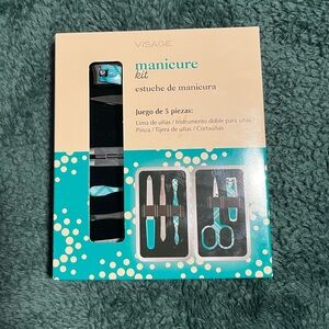 Visage Manicure Kit NIB plaid color